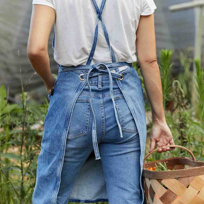 THE CLASSIC APRON